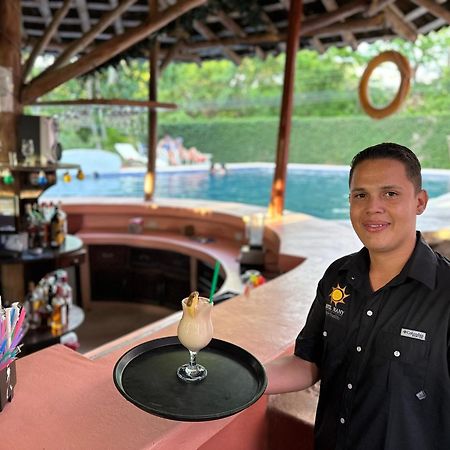 Hotel Nany Brasilito Bagian luar foto