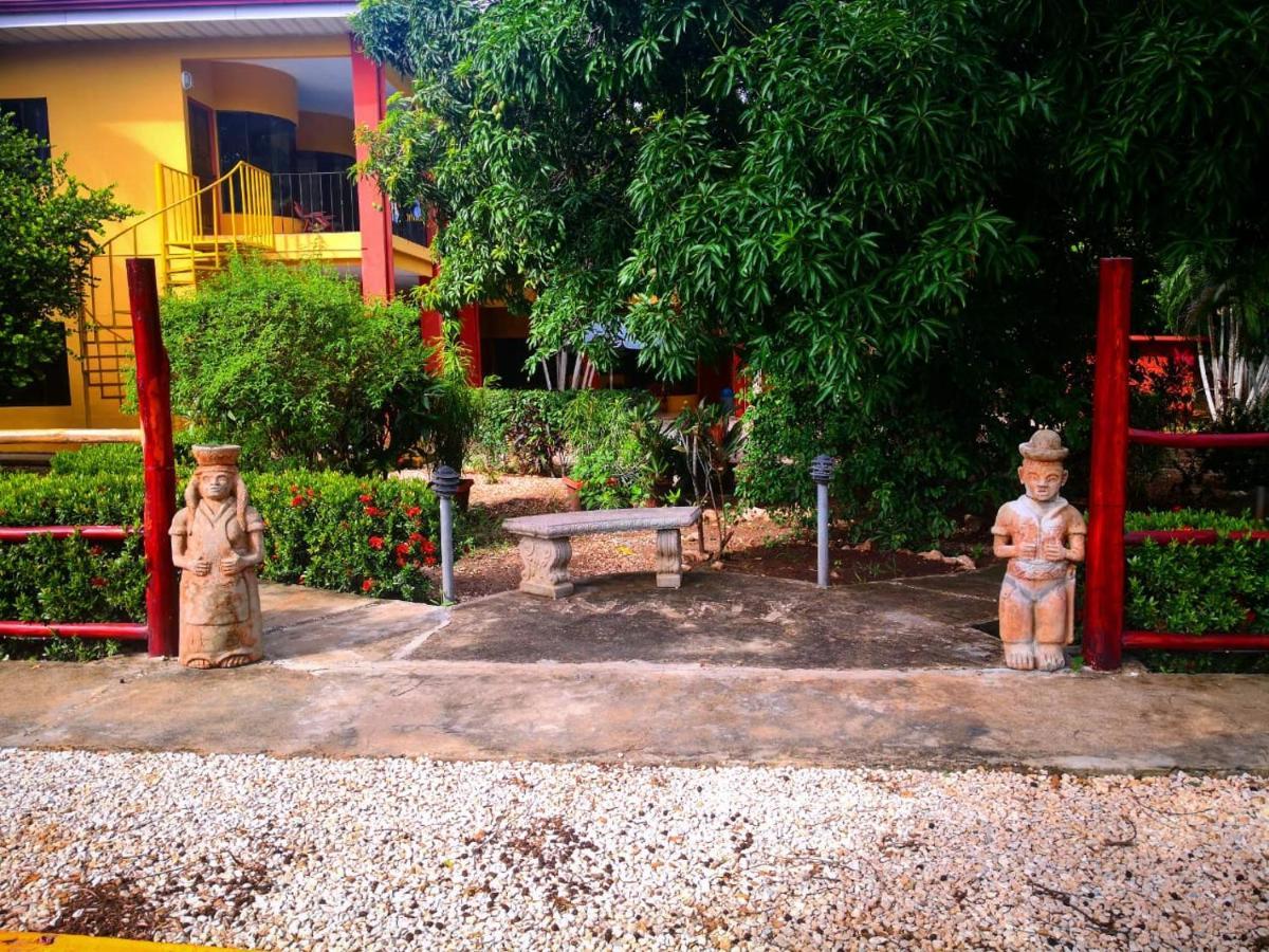Hotel Nany Brasilito Bagian luar foto