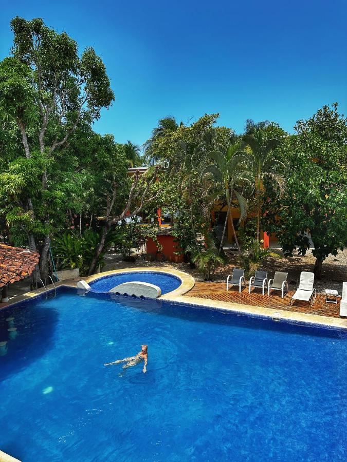 Hotel Nany Brasilito Bagian luar foto