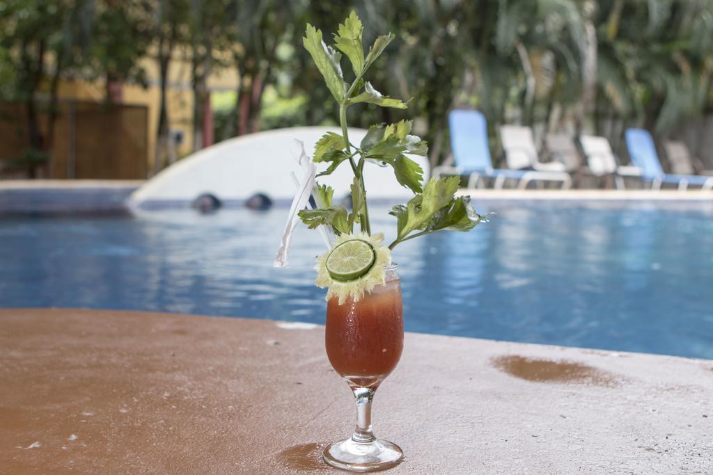 Hotel Nany Brasilito Bagian luar foto