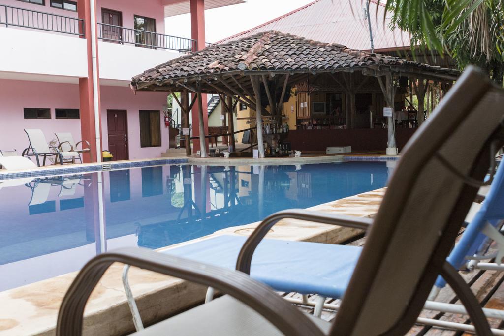 Hotel Nany Brasilito Bagian luar foto