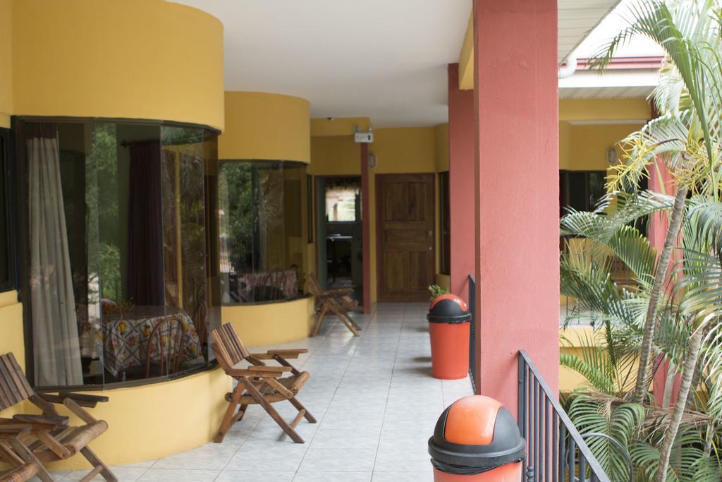 Hotel Nany Brasilito Bagian luar foto