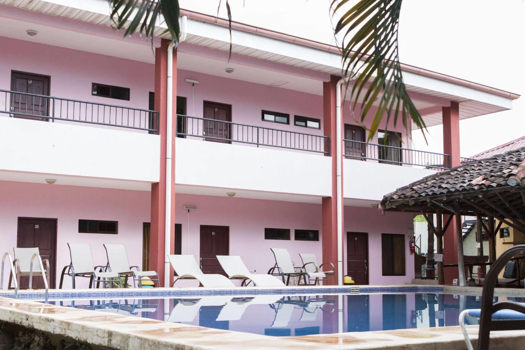 Hotel Nany Brasilito Bagian luar foto